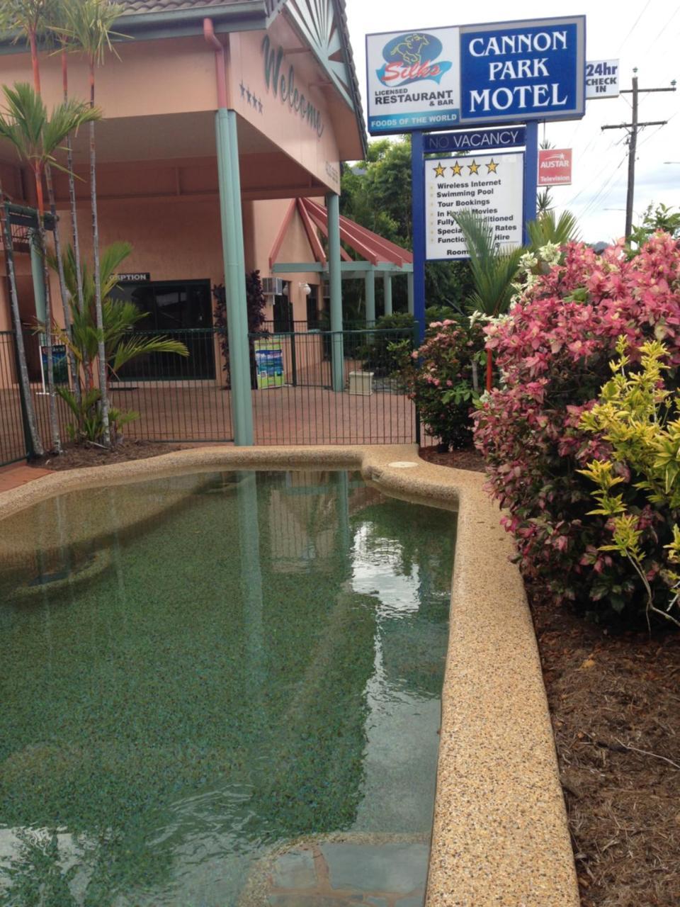 Cannon Park Motel Cairns Ngoại thất bức ảnh